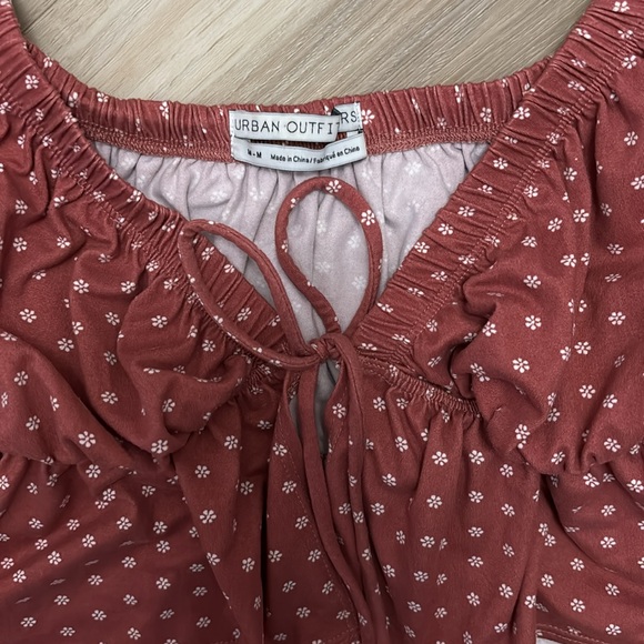 Urban Outfitters Floral Front Tie Top - Picture 2 of 3